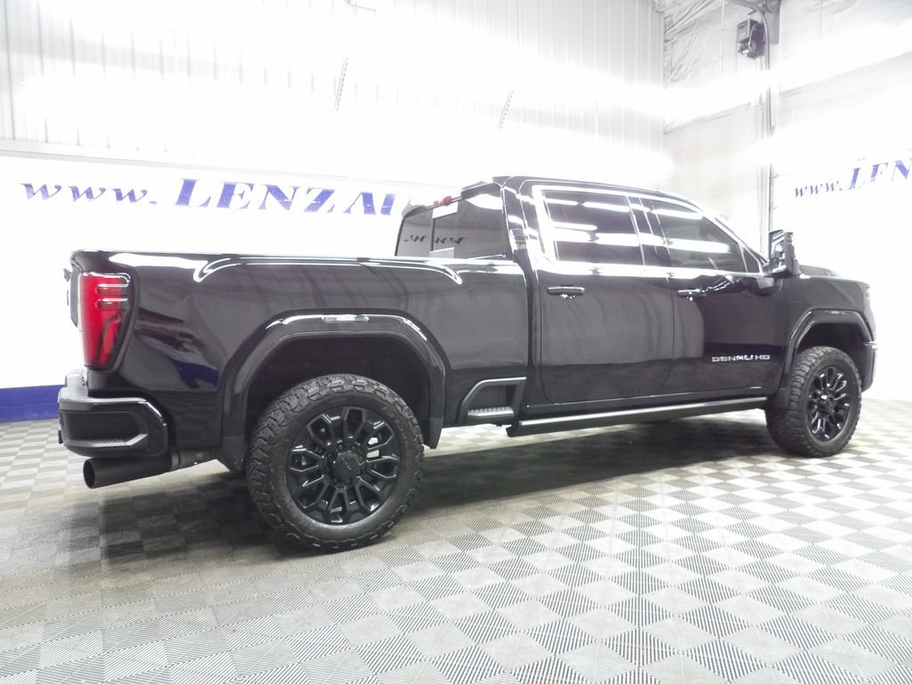 Used 2025 GMC Sierra 2500 Denali Ultimate AWD/4WD image 6