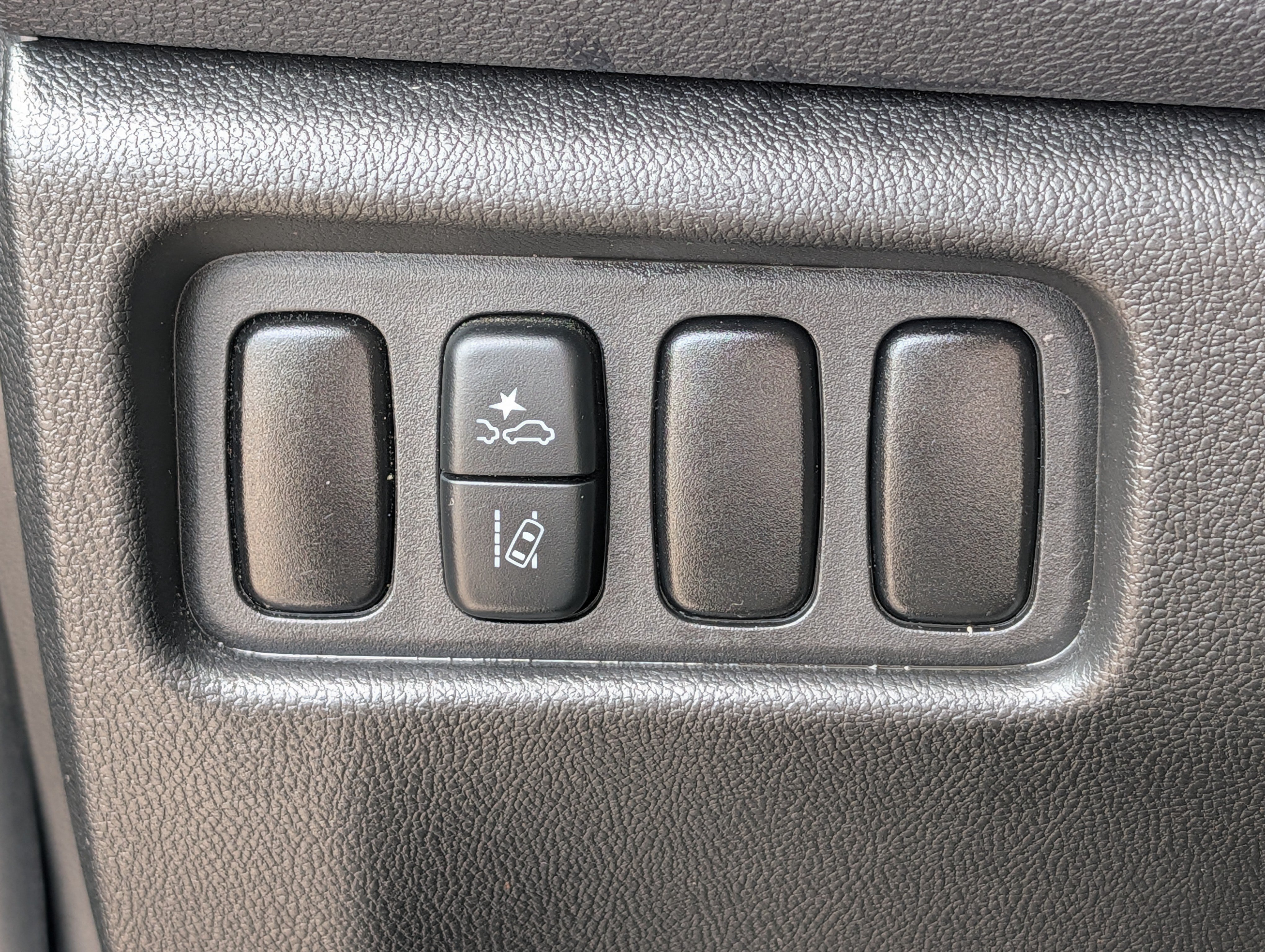 Used 2025 Mitsubishi Outlander Sport ES AWD/4WD image 26