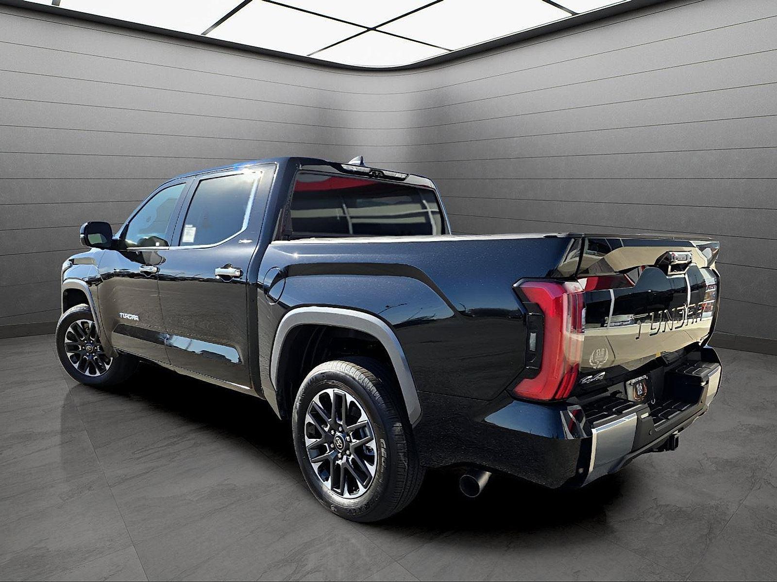 New 2026 Toyota Tundra Limited AWD/4WD video 3