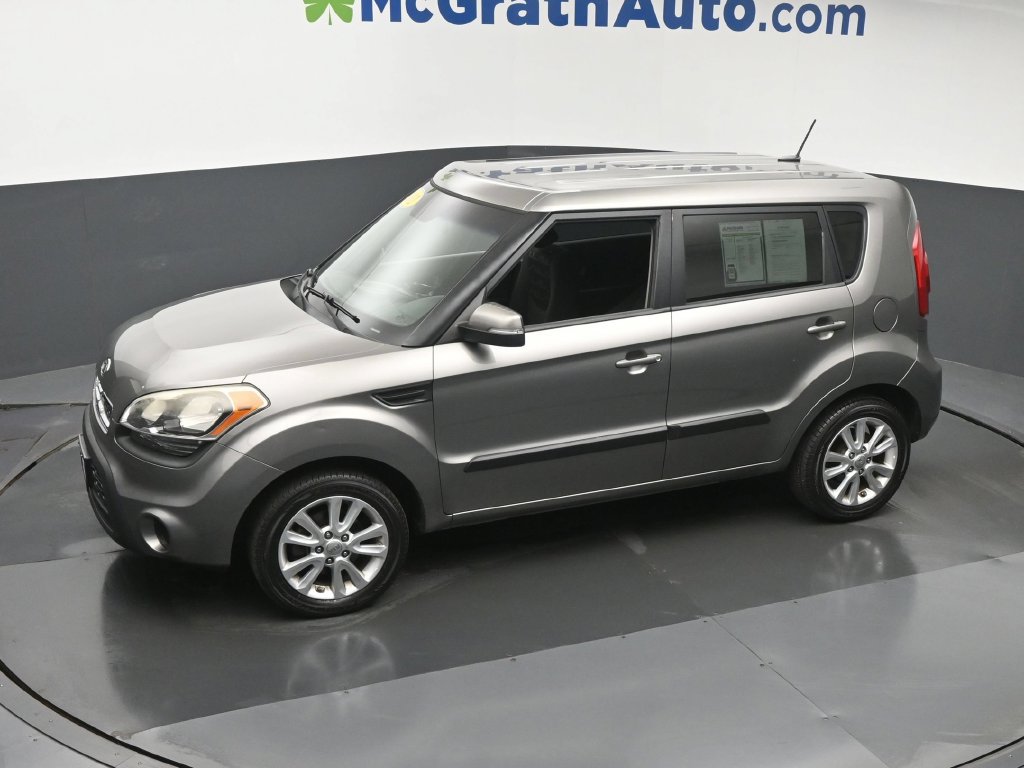 Used 2012 Kia Soul + w/ Audio Pkg FWD image 21