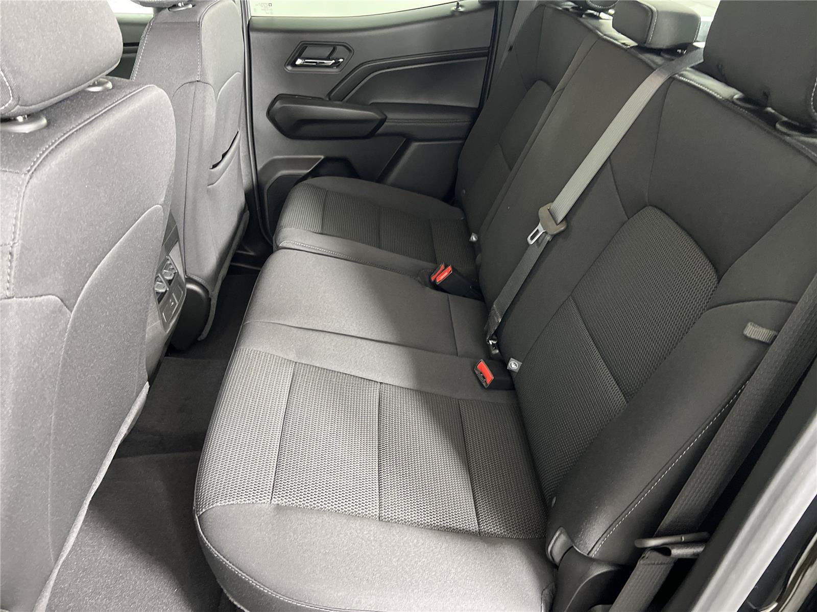 New 2026 GMC Canyon Elevation AWD/4WD image 17