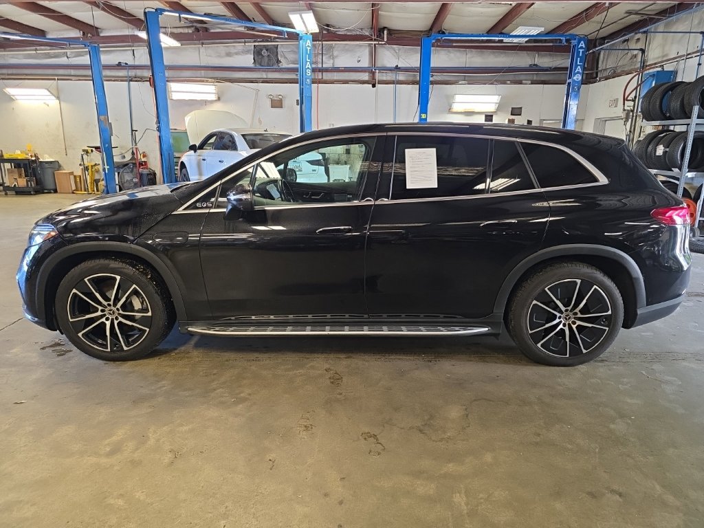 Used 2023 Mercedes-Benz EQS 450+ SUV image 2