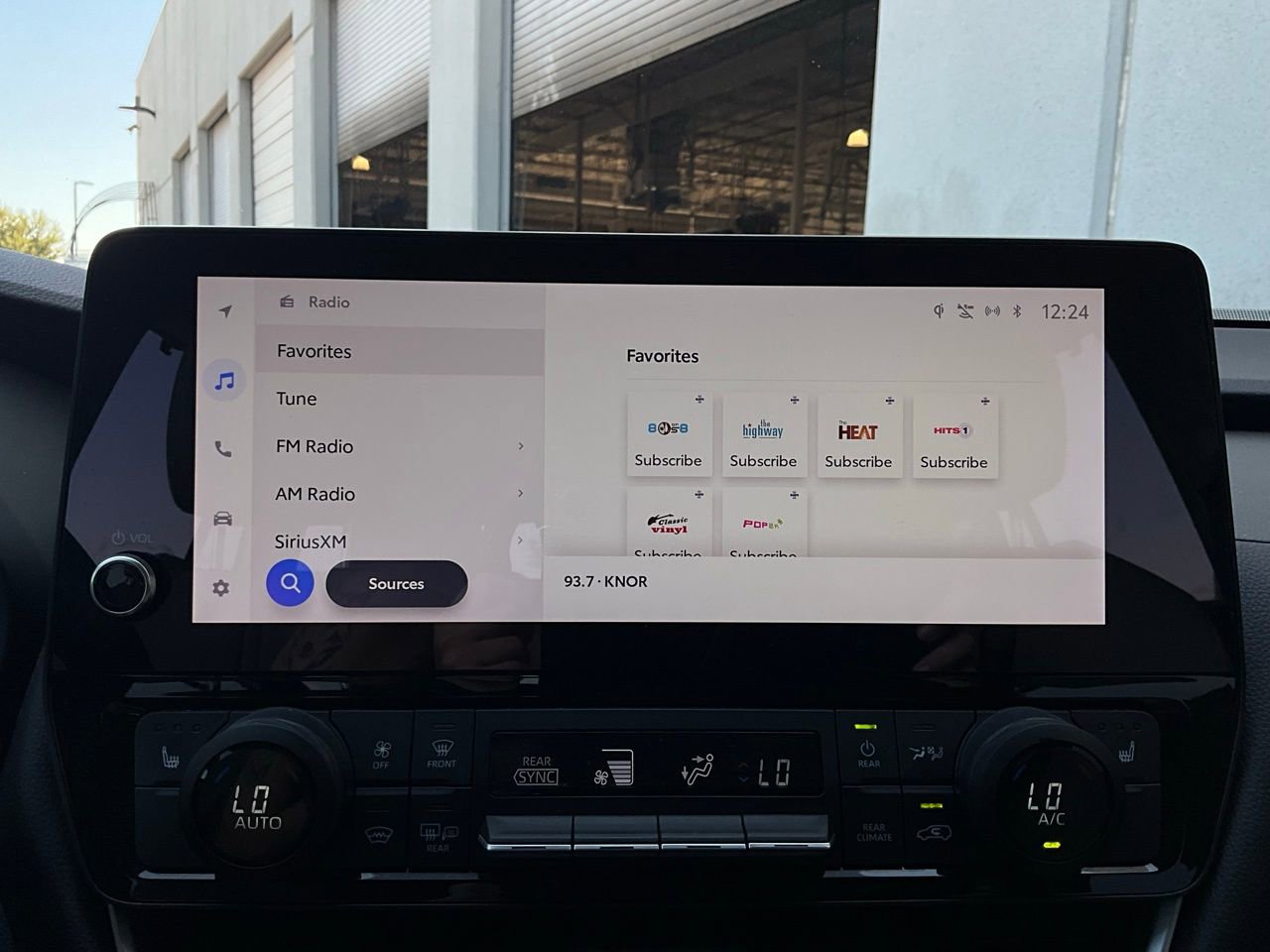 Used 2024 Toyota Grand Highlander XLE image 33