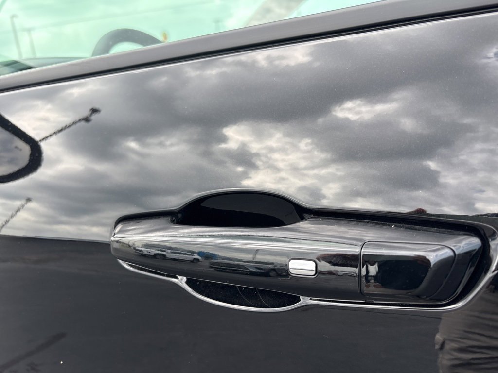 New 2025 GMC Acadia Elevation w/ Elevation Premium Package image 12