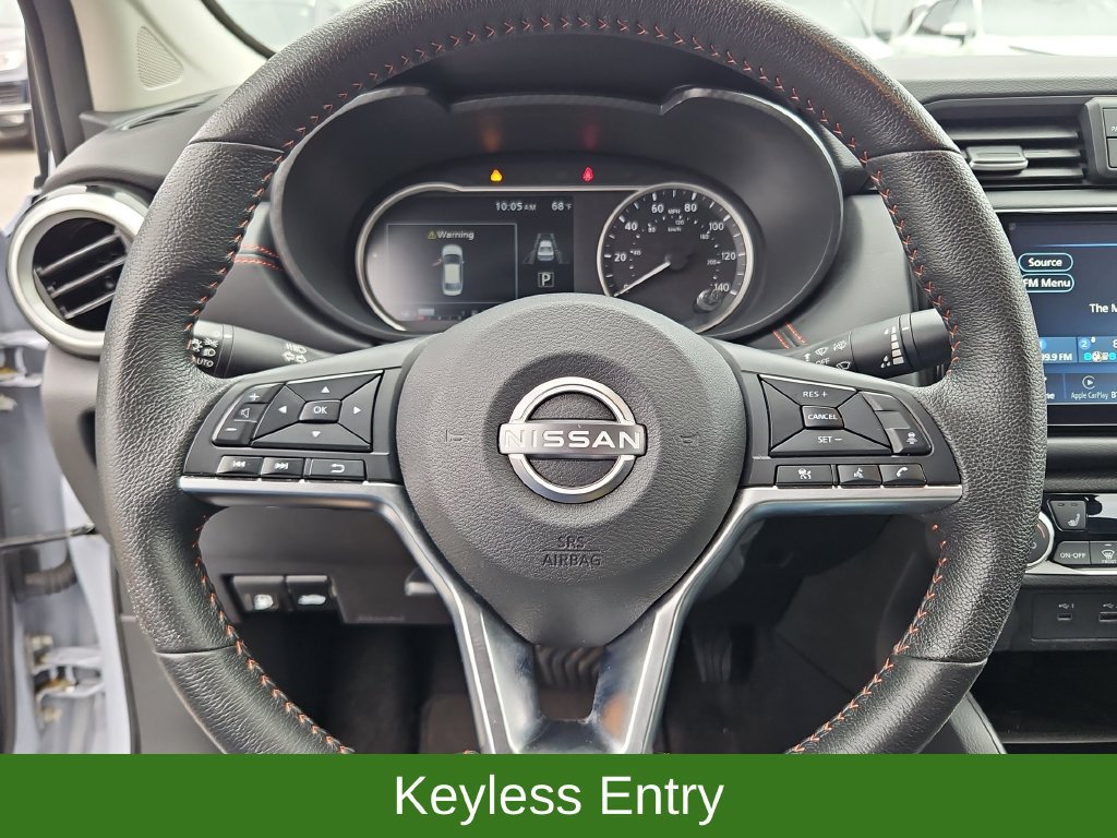 Used 2025 Nissan Versa SR FWD image 10