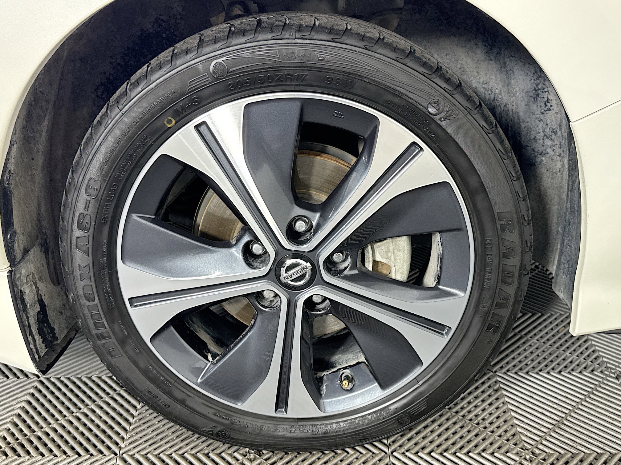 Used 2019 Nissan Leaf SL Plus image 31