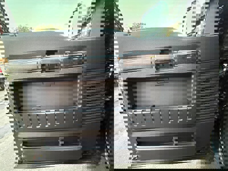 Used 2015 Ford F250 Platinum w/ FX4 Off-Road Package AWD/4WD image 23