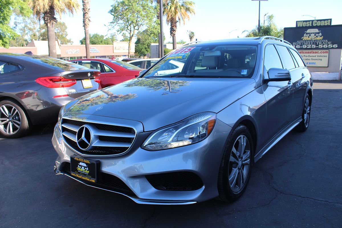 Used 2015 Mercedes-Benz E 350 4MATIC Wagon image 4