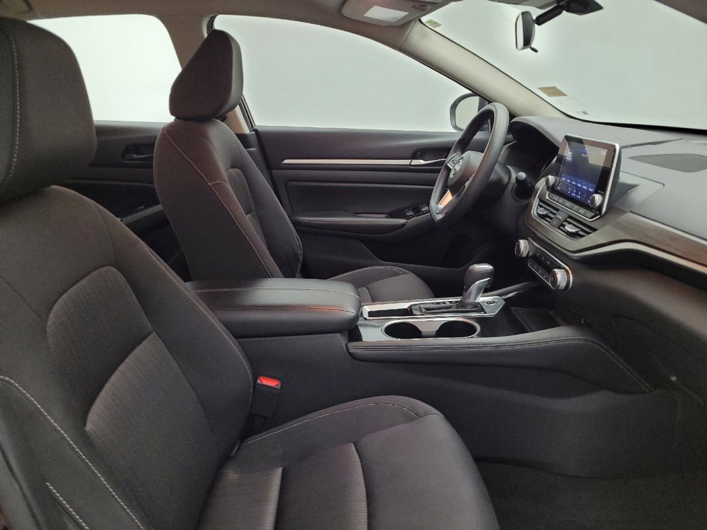 Used 2023 Nissan Altima 2.5 SV image 21