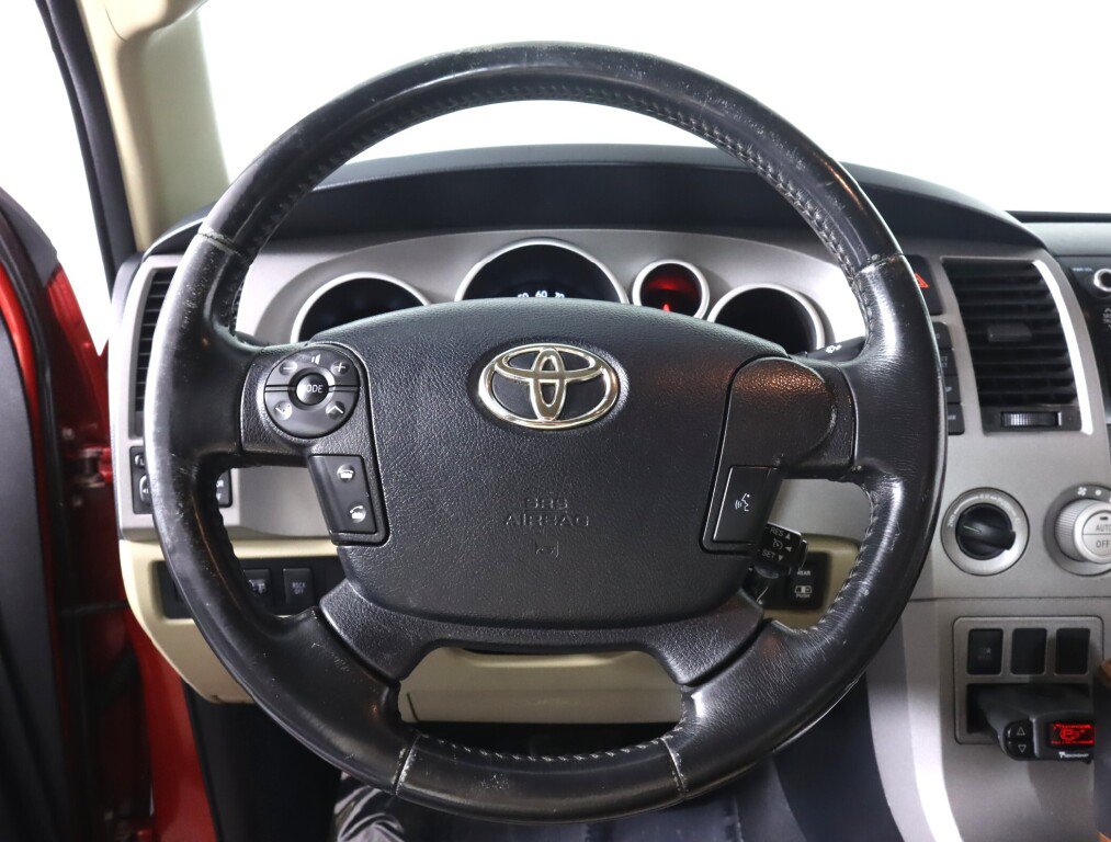 Used 2013 Toyota Tundra Limited AWD/4WD image 12