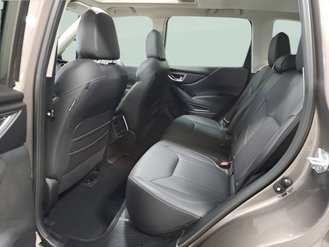 Used 2023 Subaru Forester Touring image 21