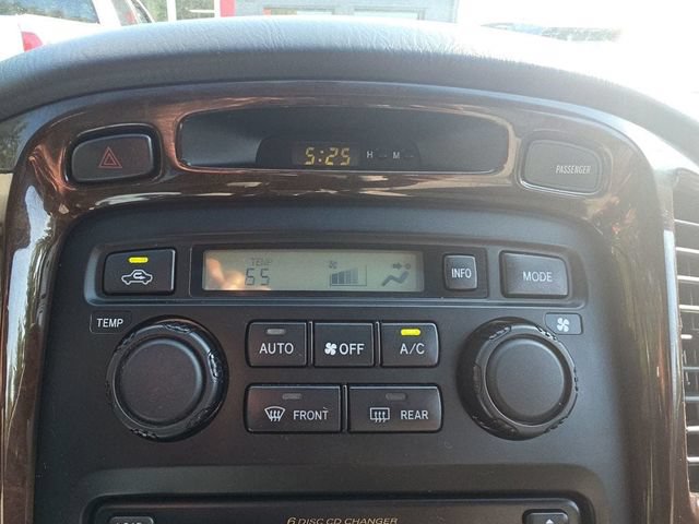 Used 2003 Toyota Highlander Limited AWD/4WD image 31
