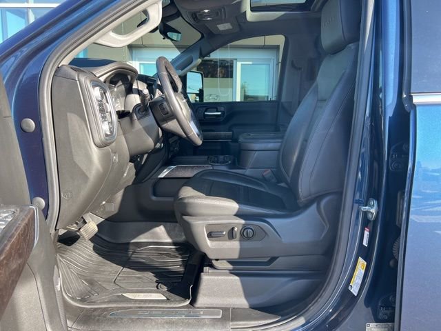 Used 2020 GMC Sierra 3500 Denali w/ Denali Ultimate Package image 11
