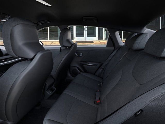 New 2026 Kia K4 FWD image 18