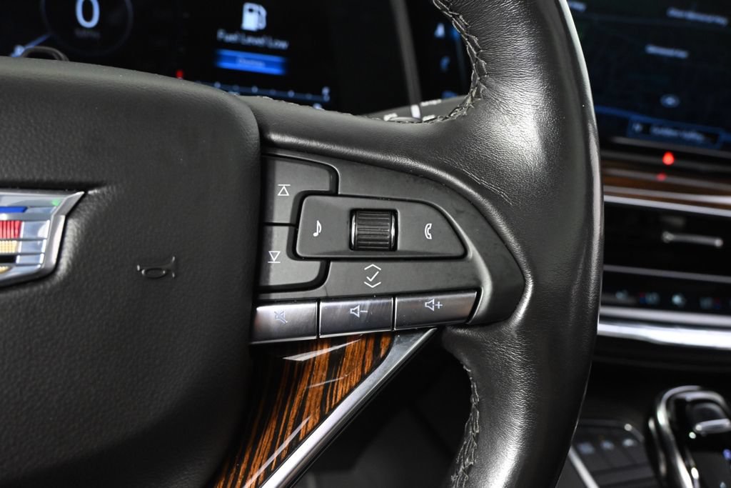 Used 2022 Cadillac Escalade ESV Premium Luxury w/ Performance Package AWD/4WD image 35