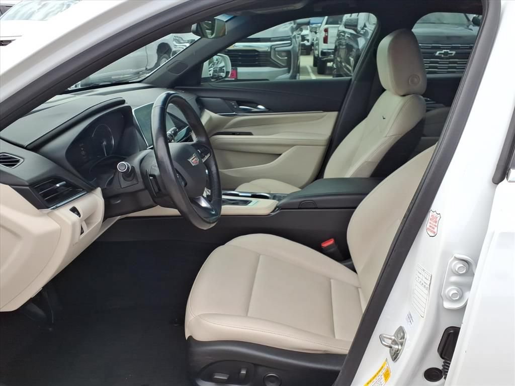 Used 2022 Cadillac CT4 Premium Luxury w/ Climate Package RWD image 19