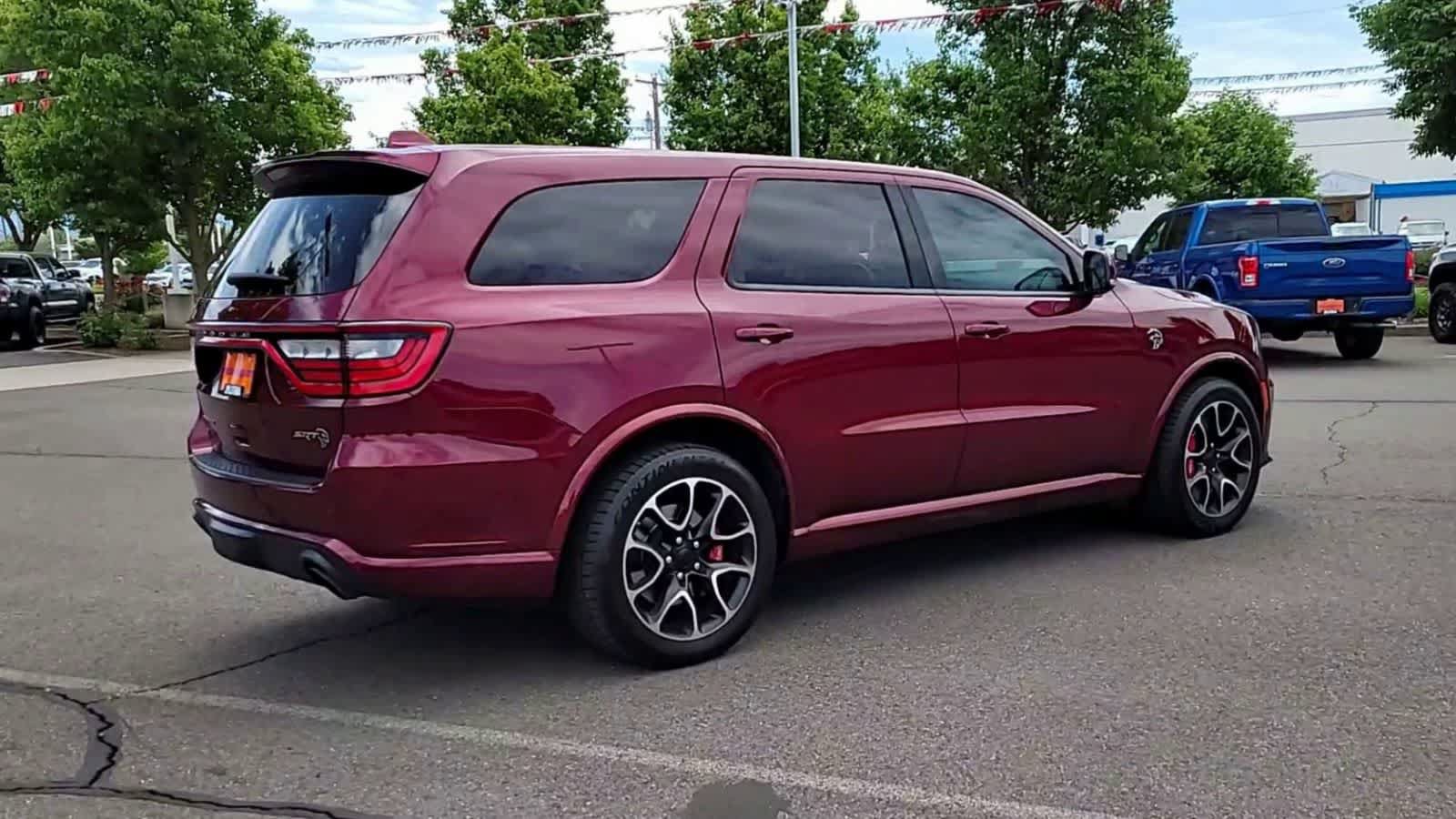 Used 2021 Dodge Durango SRT Hellcat w/ Technology Group AWD/4WD image 8