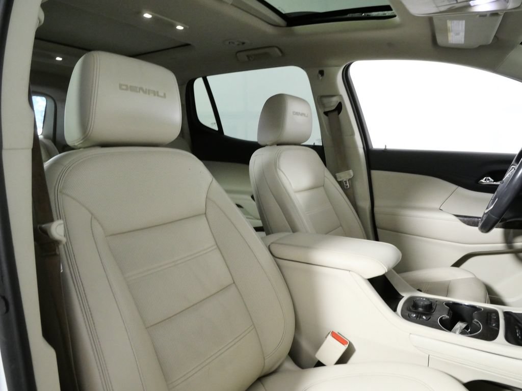 Used 2020 GMC Acadia Denali w/ Trailering Package AWD/4WD image 8
