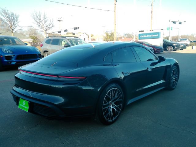Used 2023 Porsche Taycan image 6