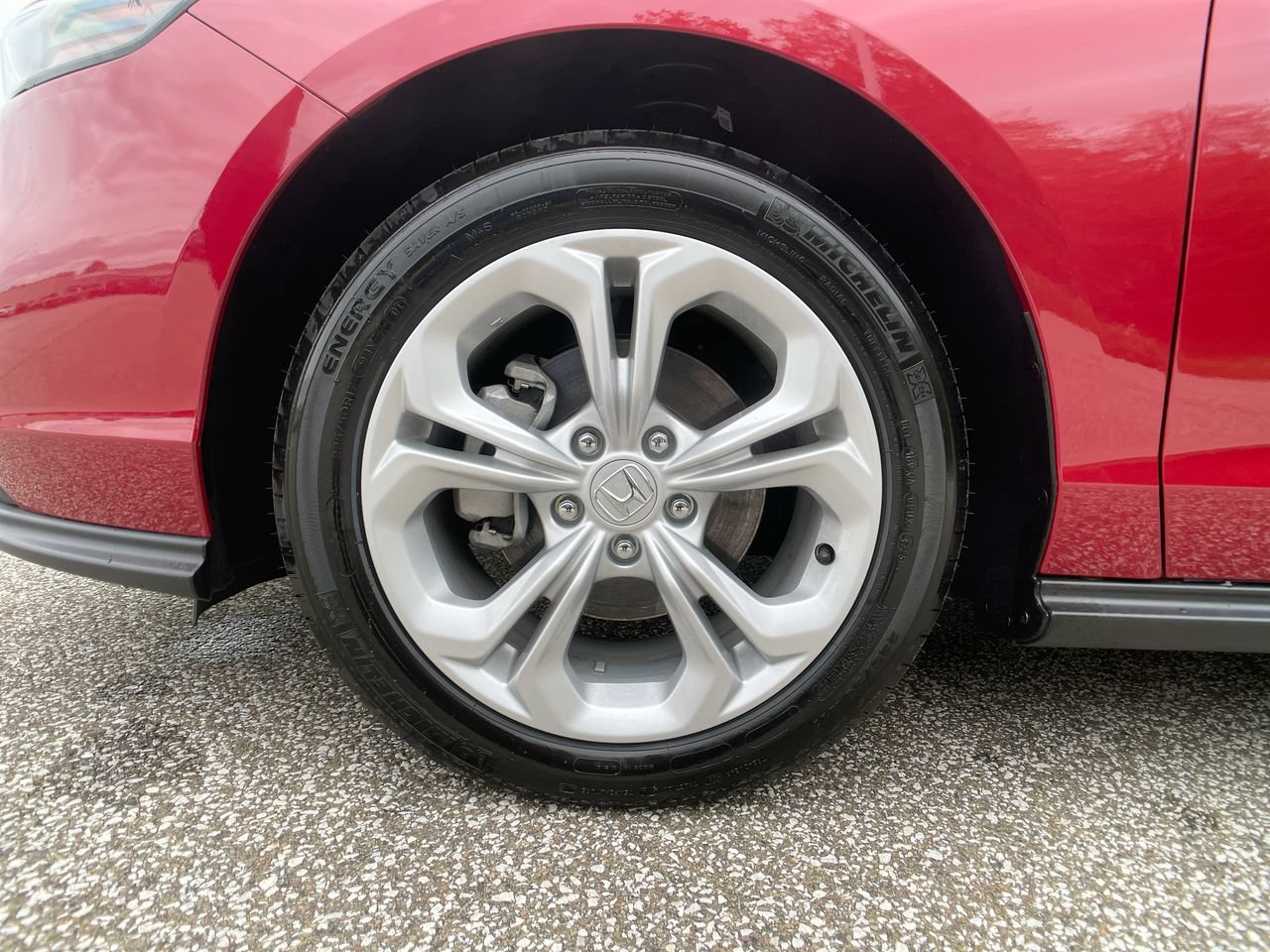 Certified 2025 Honda Accord LX image 11