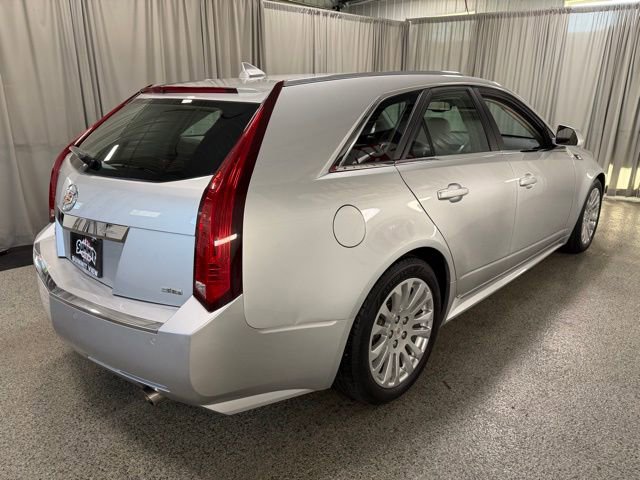 Used 2010 Cadillac CTS Premium AWD/4WD image 4