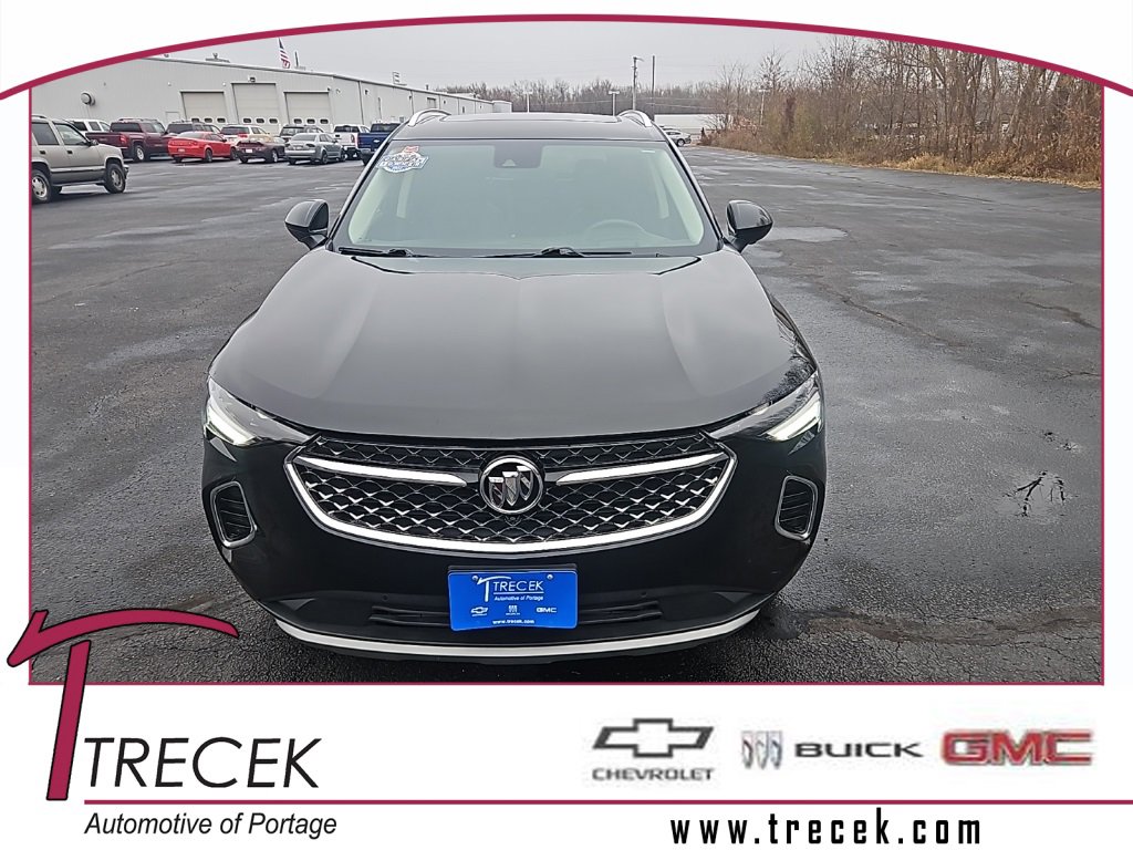 Used 2023 Buick Envision Avenir image 1