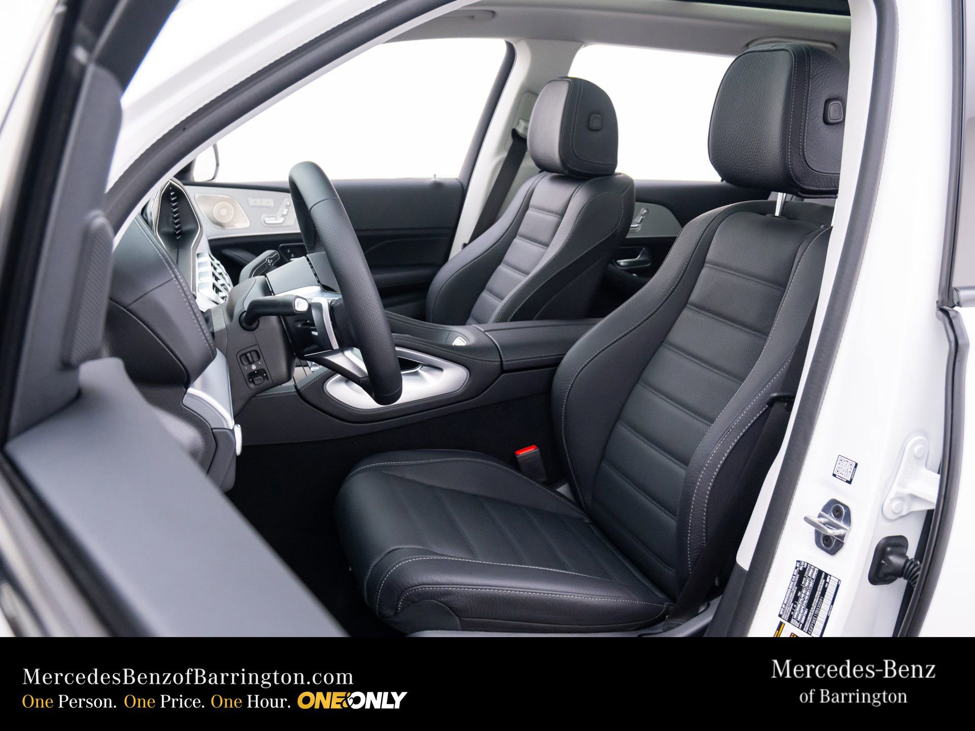 New 2026 Mercedes-Benz GLS 450 4MATIC image 18