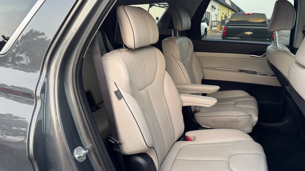 Used 2023 Hyundai Palisade Calligraphy AWD/4WD image 21