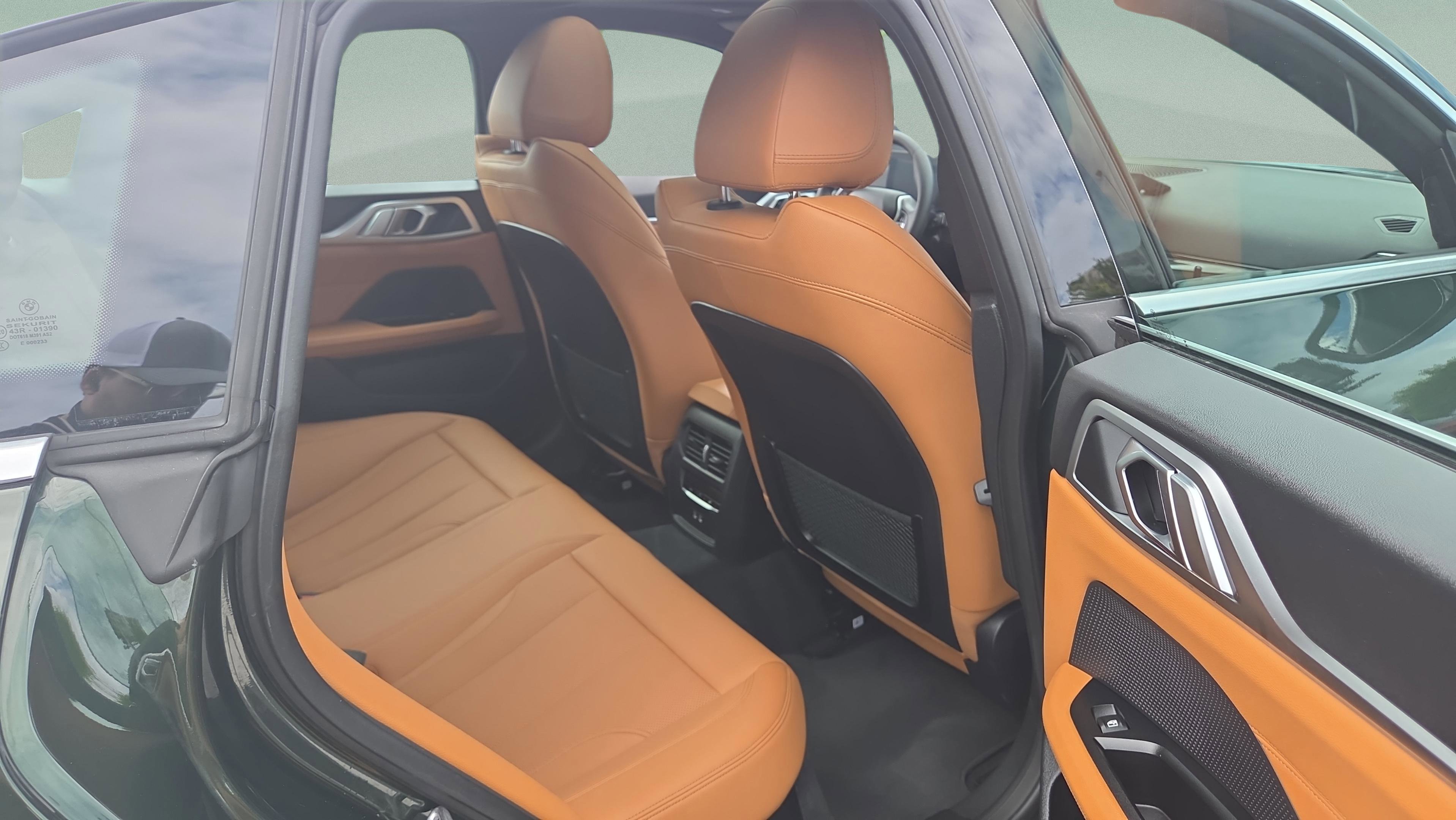 Used 2023 BMW i4 eDrive35 w/ Premium Package image 19