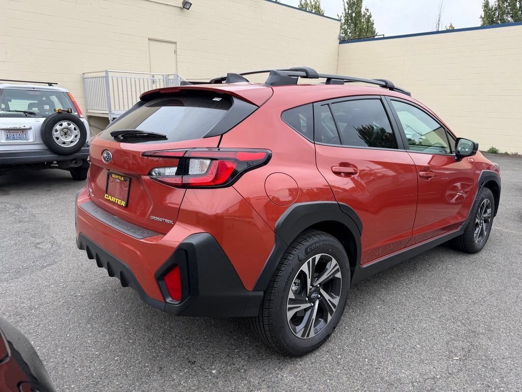 Used 2024 Subaru Crosstrek 2.0i Premium AWD/4WD image 7