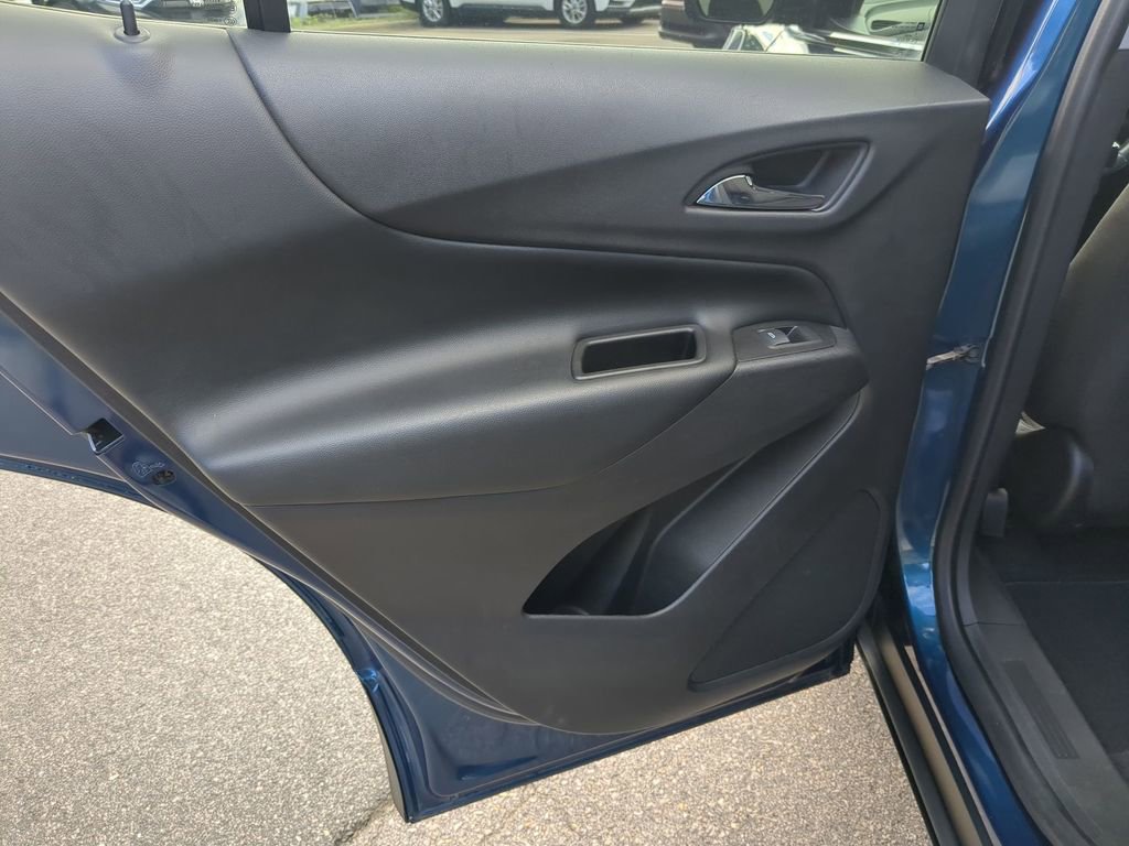 Used 2020 Chevrolet Equinox LT FWD image 28