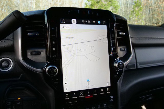 Used 2024 RAM 3500 Laramie w/ Night Edition image 19