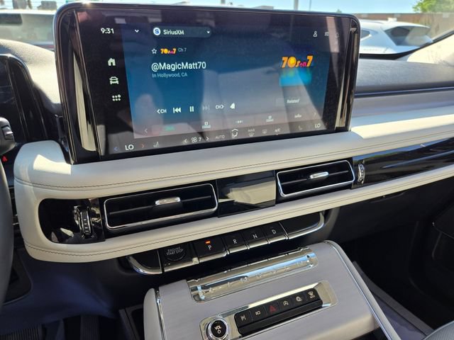 Used 2025 Lincoln Aviator Reserve w/ Illumination Package AWD/4WD image 27