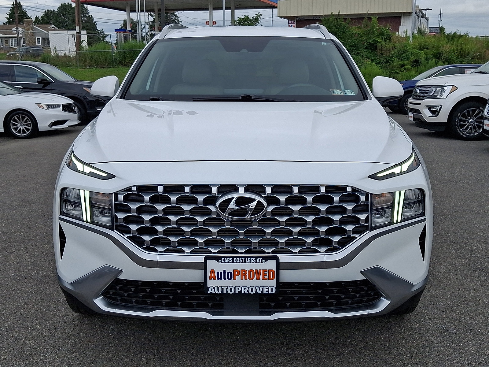 Used 2022 Hyundai Santa Fe SEL AWD/4WD image 2