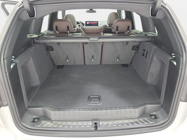 Certified 2024 BMW X3 xDrive30i w/ Premium Package AWD/4WD image 32