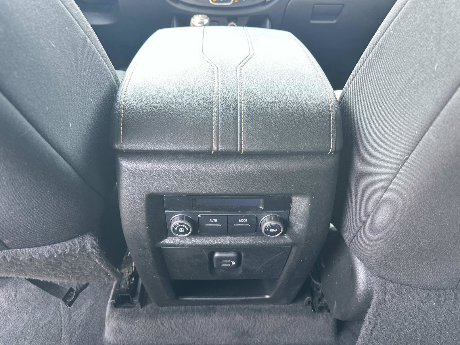 Certified 2020 Chevrolet Traverse LT FWD image 13