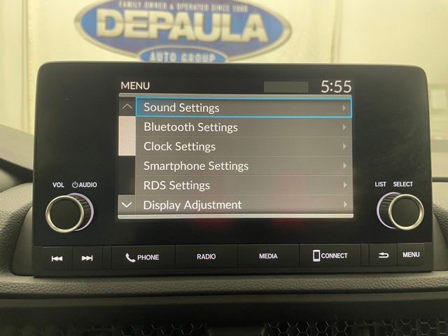 Used 2023 Honda CR-V EX image 3