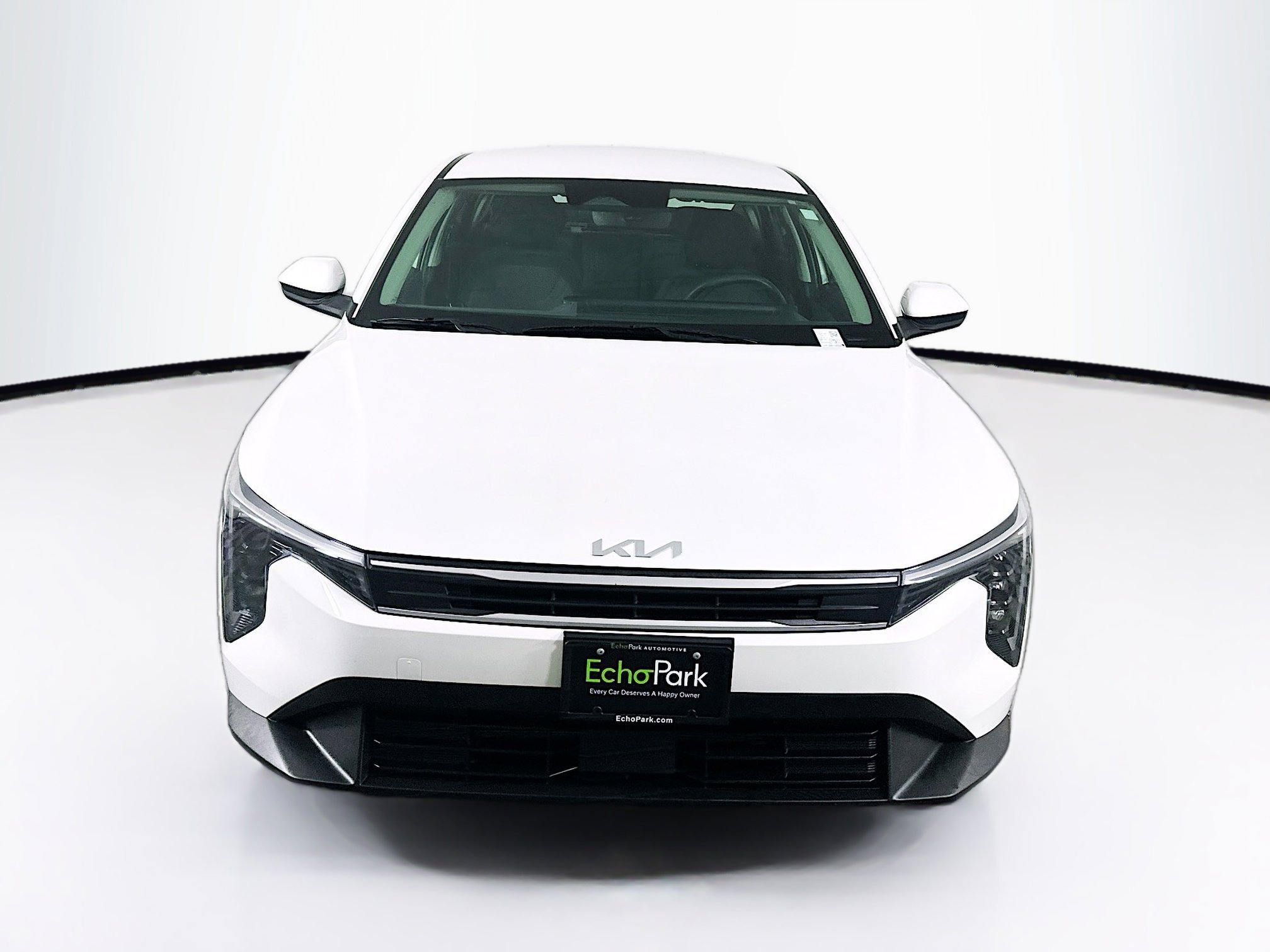 Used 2025 Kia K4 LXS image 2