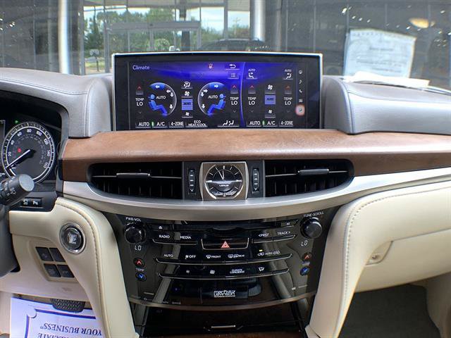 Certified 2021 Lexus LX 570 4WD w/ Luxury Package image 19