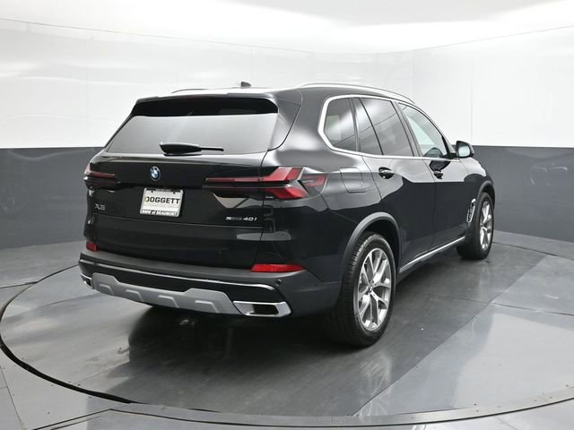 New 2026 BMW X5 sDrive40i image 11
