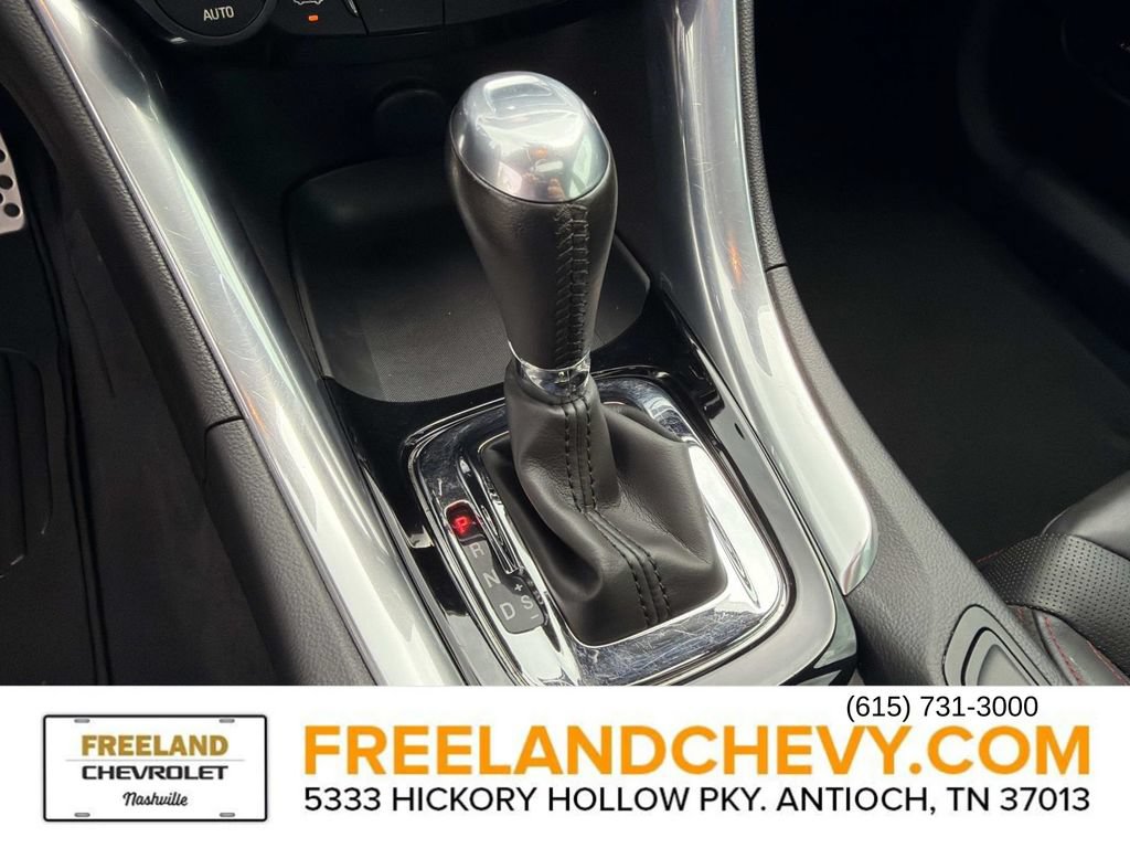Used 2015 Chevrolet SS RWD image 32