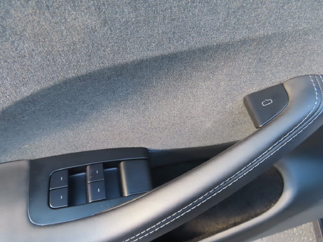 Used 2024 Tesla Model 3 Standard Range RWD image 11