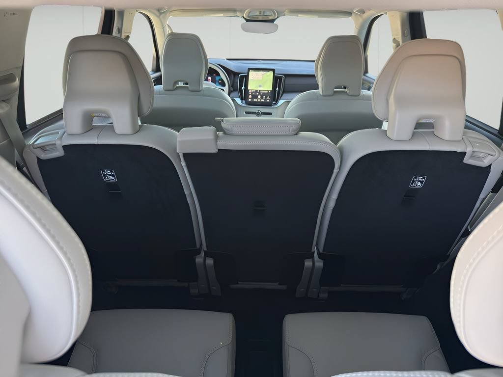 New 2026 Volvo XC90 T8 Ultra w/ Protection Package Premier AWD/4WD image 34