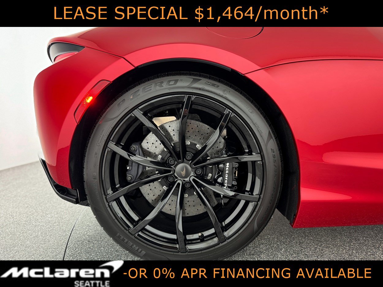 Used 2025 McLaren Artura Spider RWD image 30