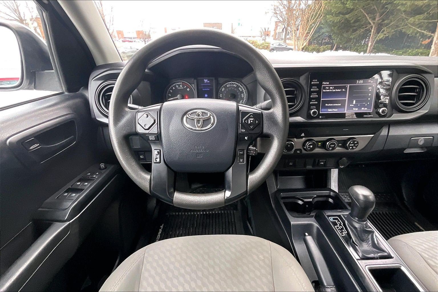 Used 2020 Toyota Tacoma SR AWD/4WD image 5