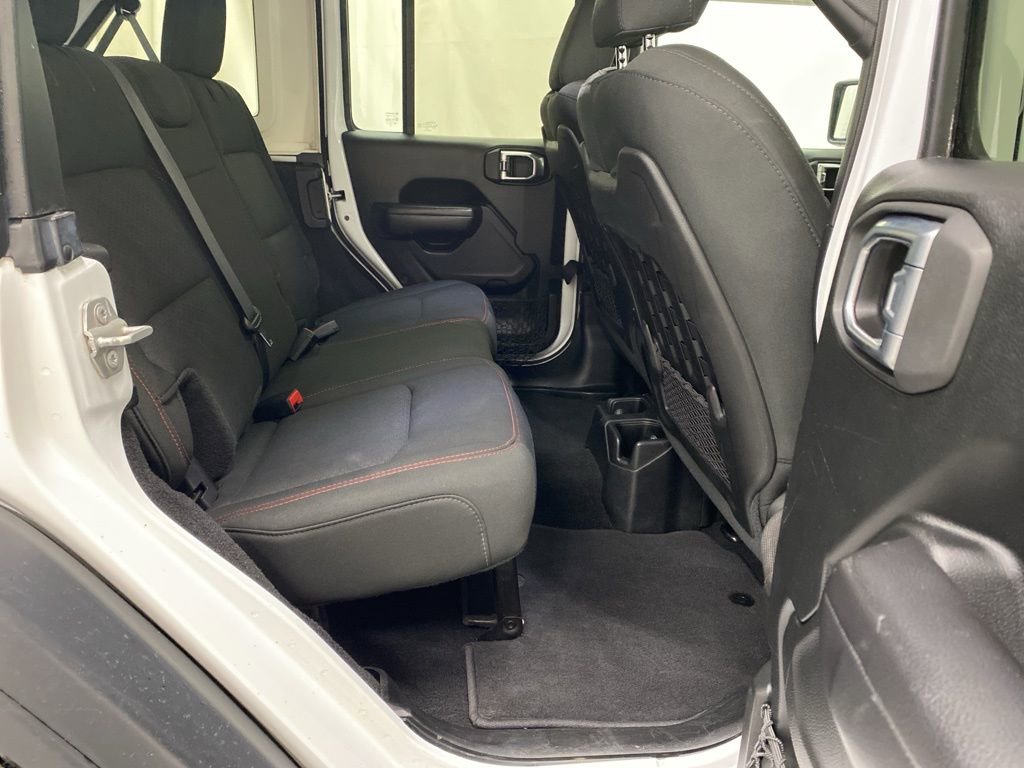 Used 2020 Jeep Wrangler Unlimited Rubicon w/ Dual Top Group image 17
