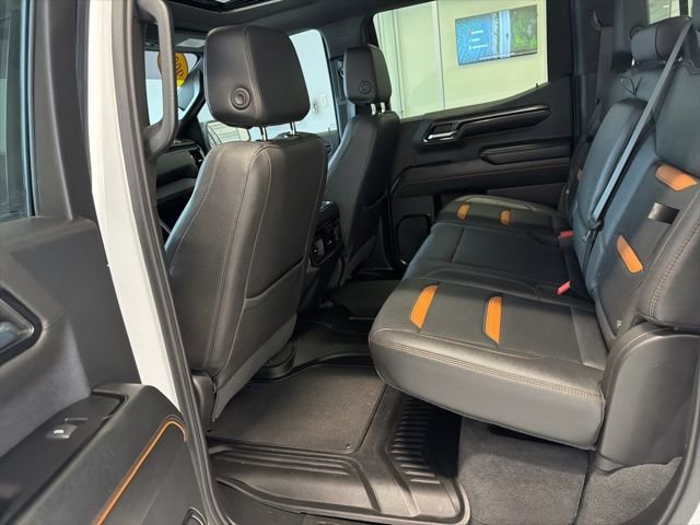 Used 2024 GMC Sierra 1500 AT4 w/ Technology Package image 21