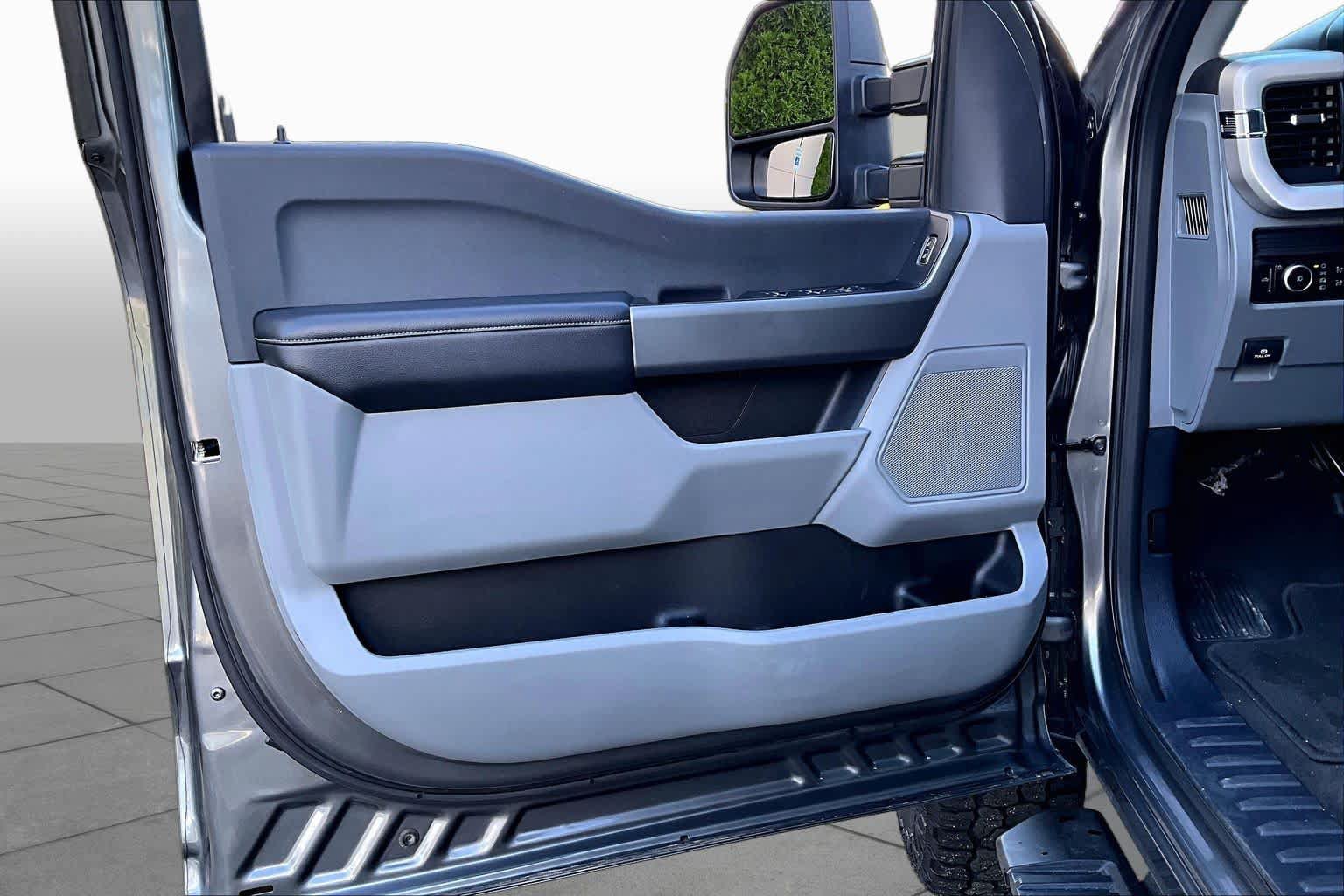 Used 2025 Ford F350 XL w/ STX Appearance Package AWD/4WD image 22