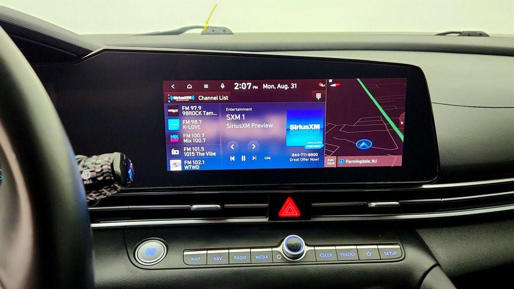 Used 2024 Hyundai Elantra Limited FWD image 19