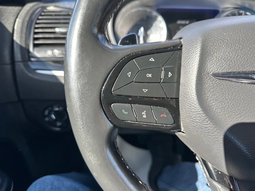 Used 2021 Chrysler 300 S image 21